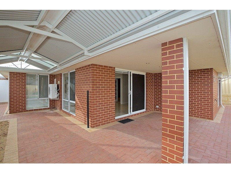 4 Fedamore Approach, Ridgewood WA 6030