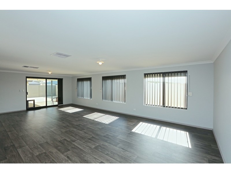 71 Howden Parade, Alkimos WA 6038