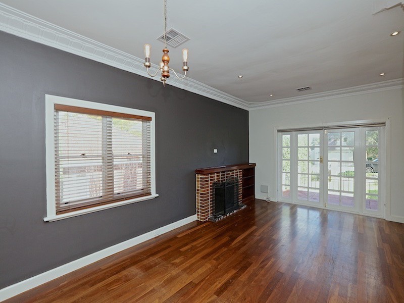 38 Beaconsfield Street, St James WA 6102