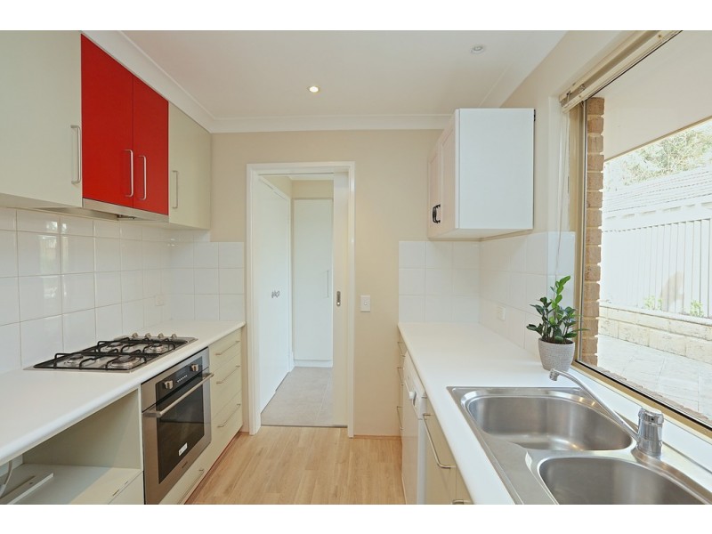 2/30 Banksia Street, Joondanna WA 6060