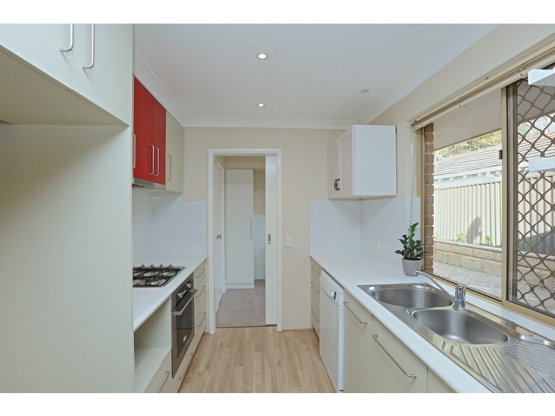 2/30 Banksia Street, Joondanna WA 6060