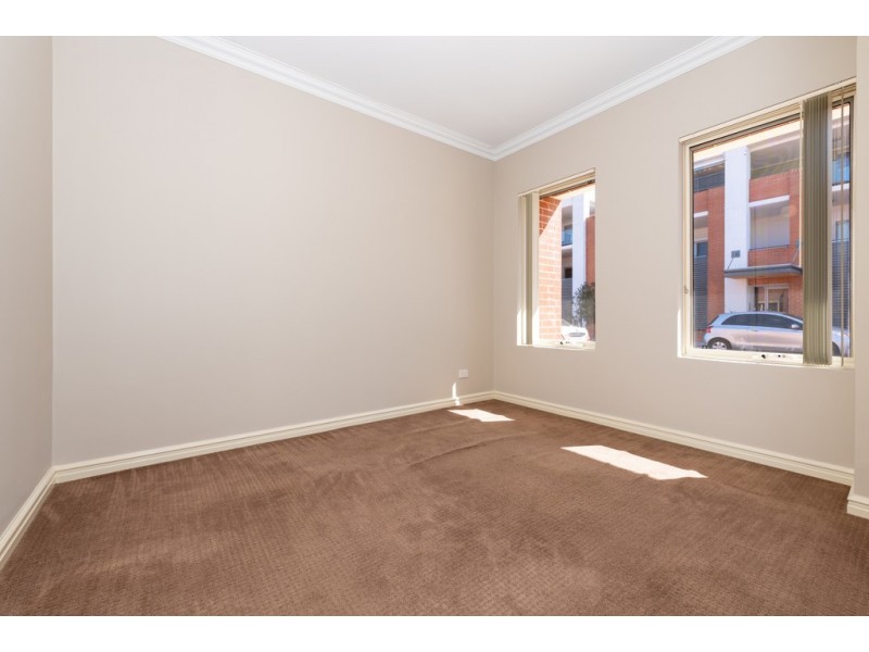 1/27 Hammersmith Court, Joondalup WA 6027