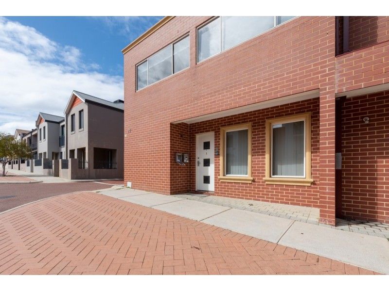 1/27 Hammersmith Court, Joondalup WA 6027