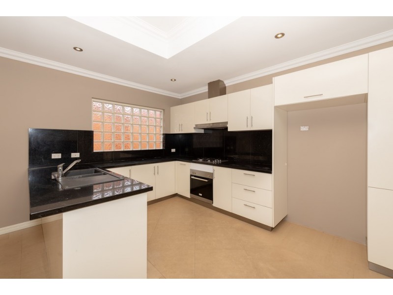 1/27 Hammersmith Court, Joondalup WA 6027