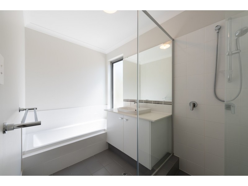1/399 Hector Street, Yokine WA 6060