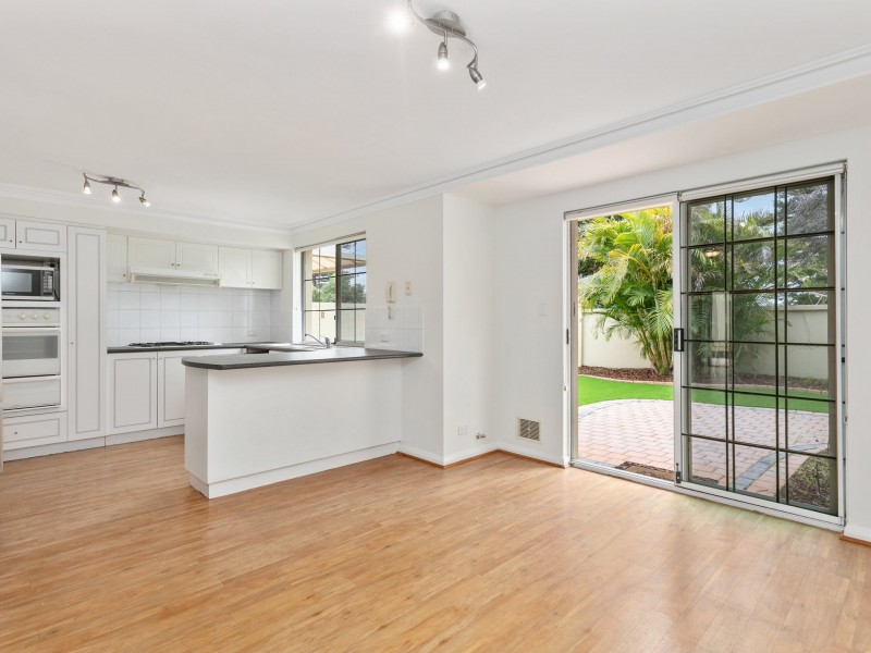 6/7 Stone Street, South Perth WA 6151