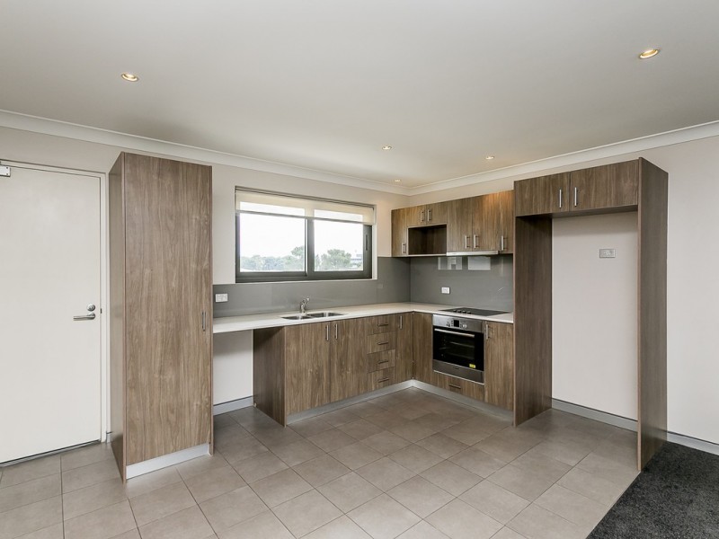 73/6 Walsh Loop, Joondalup WA 6027