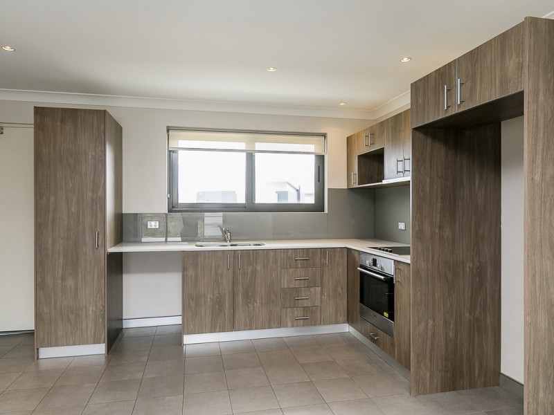 73/6 Walsh Loop, Joondalup WA 6027