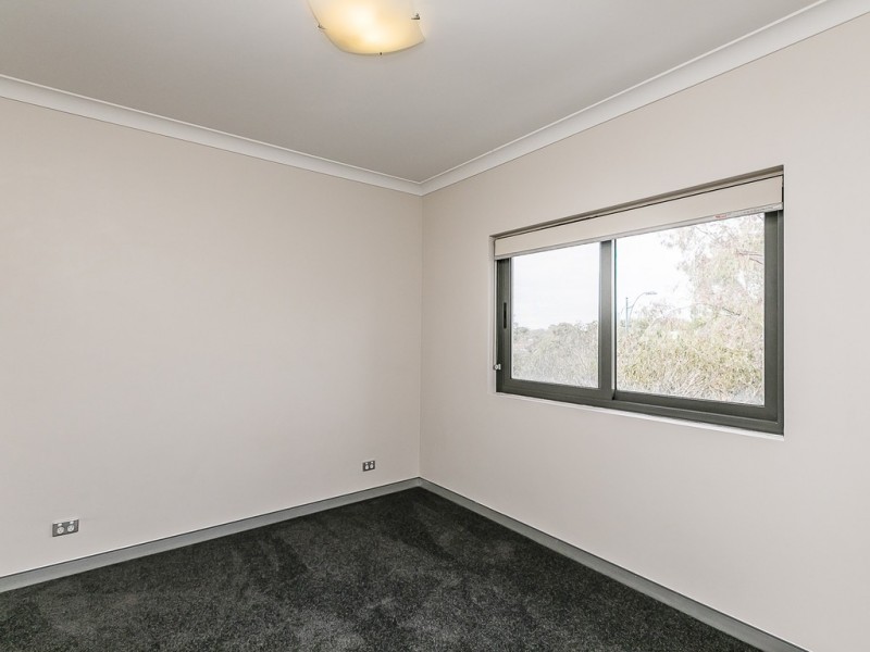 73/6 Walsh Loop, Joondalup WA 6027