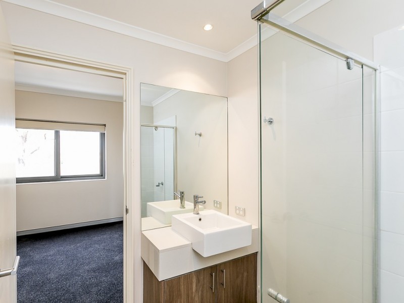 73/6 Walsh Loop, Joondalup WA 6027