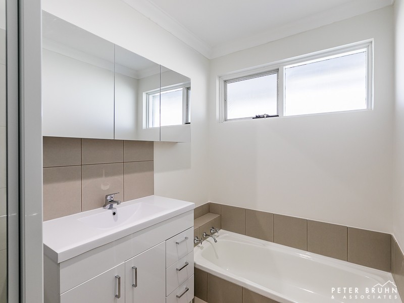 23 Rowlands Court, Padbury WA 6025