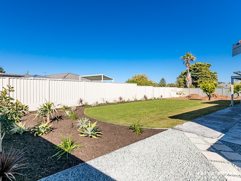 23 Rowlands Court, Padbury WA 6025