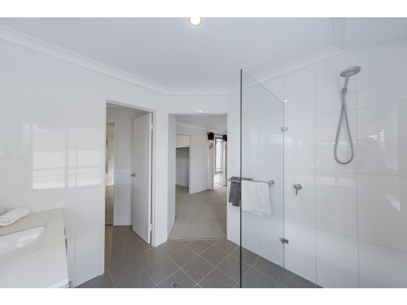 15 Seaham Way, Mindarie WA 6030