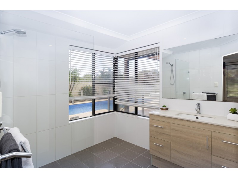 15 Seaham Way, Mindarie WA 6030