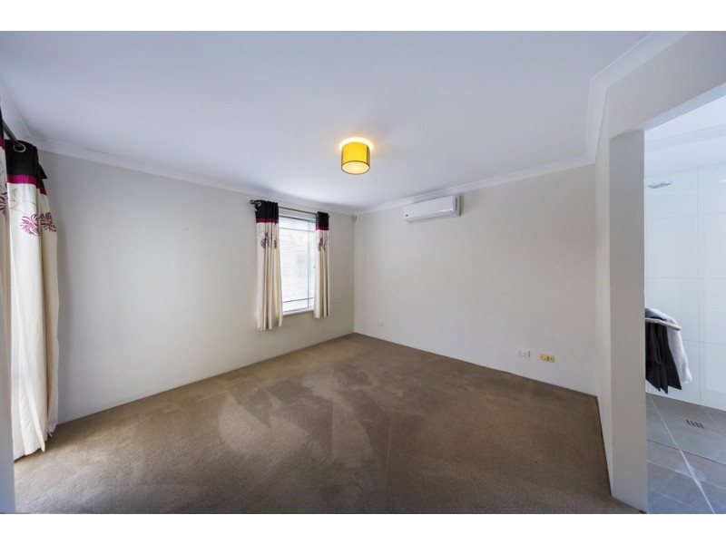 15 Seaham Way, Mindarie WA 6030