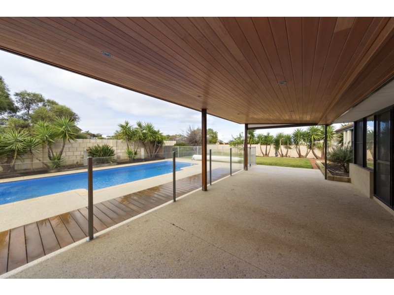 15 Seaham Way, Mindarie WA 6030