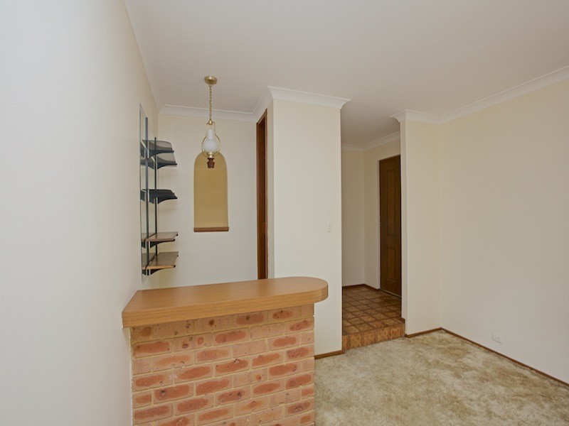 4 Angove Drive, Hillarys WA 6025