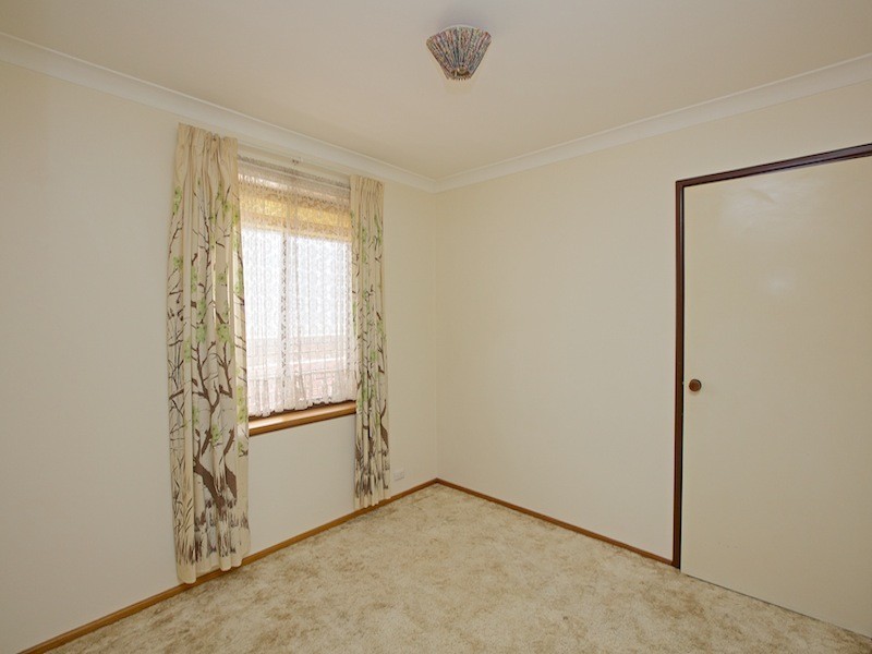 4 Angove Drive, Hillarys WA 6025