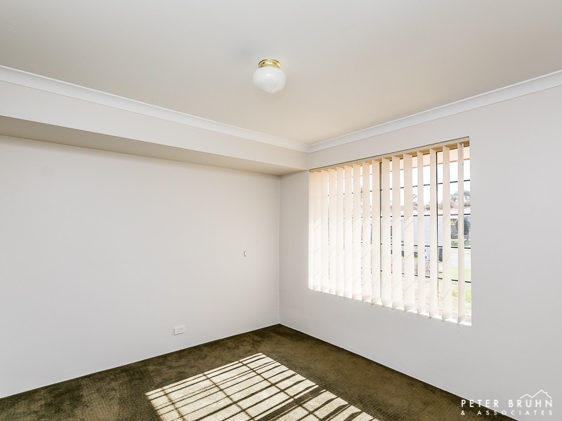 48 Stonehaven Parade, Kinross WA 6028