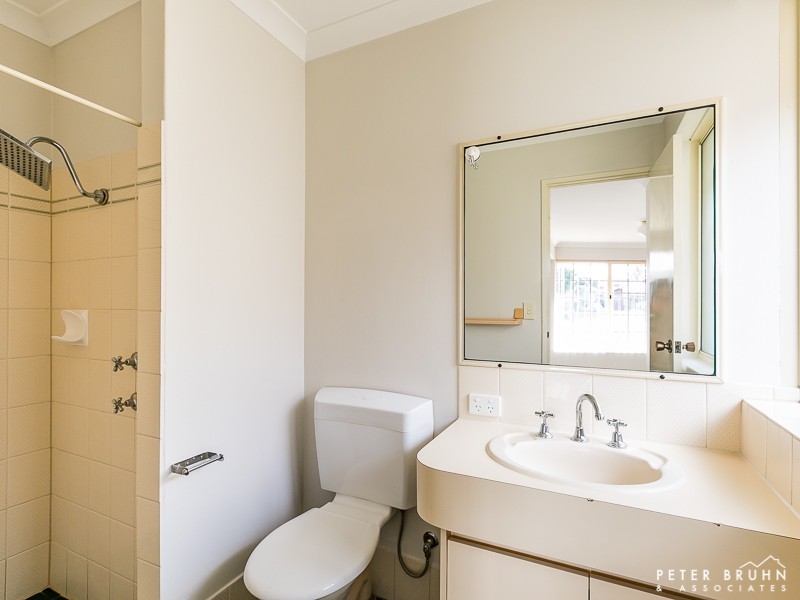 48 Stonehaven Parade, Kinross WA 6028