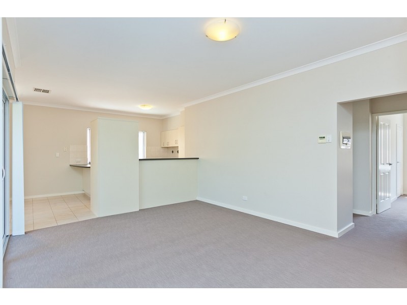 12/3 Hampton Court, Joondalup WA 6027