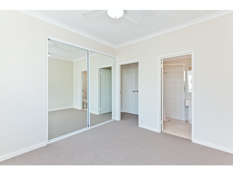 12/3 Hampton Court, Joondalup WA 6027