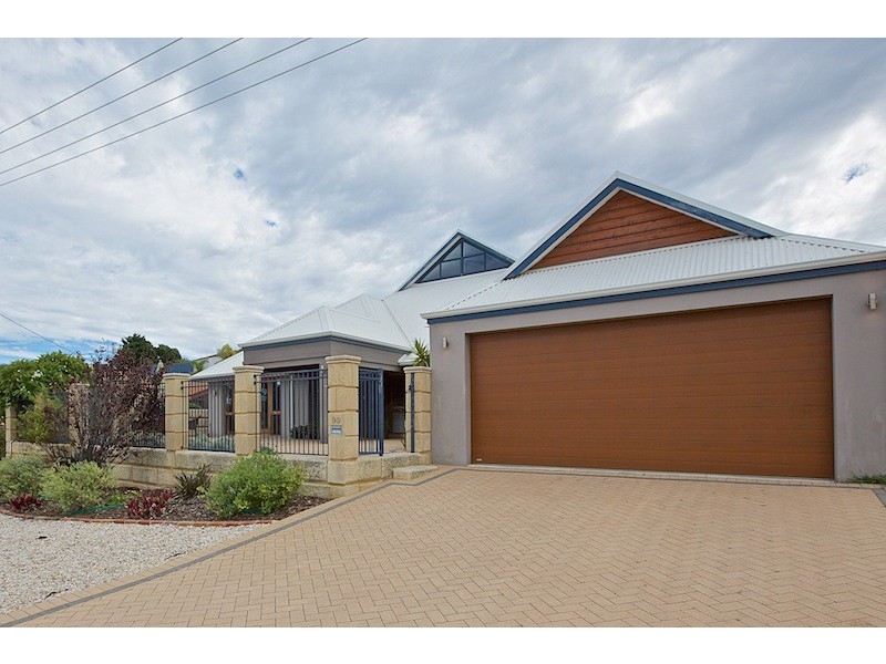 99 Mullaloo Drive, Mullaloo WA 6027