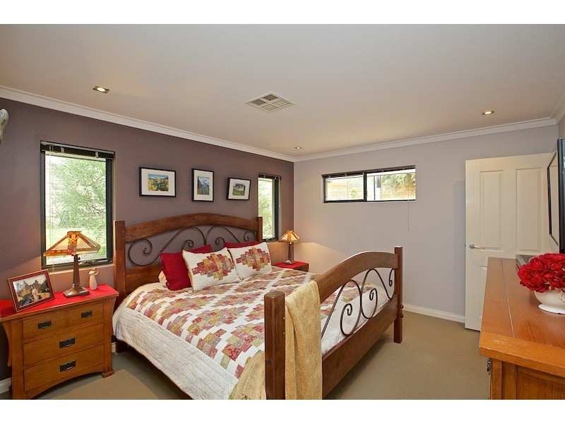 99 Mullaloo Drive, Mullaloo WA 6027