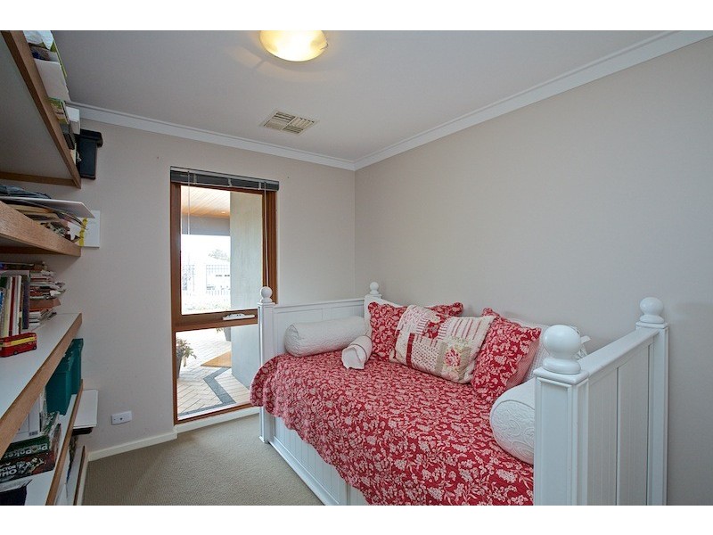 99 Mullaloo Drive, Mullaloo WA 6027