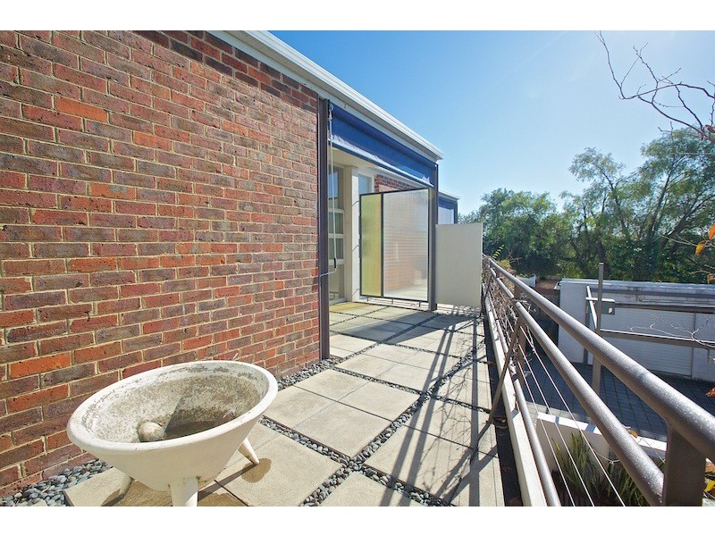 2/239 Barker Road, Subiaco WA 6008
