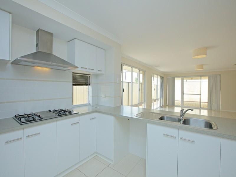 24 Chattanooga Vista, Clarkson WA 6030