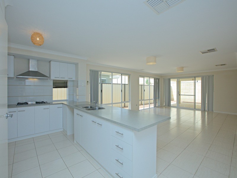 24 Chattanooga Vista, Clarkson WA 6030