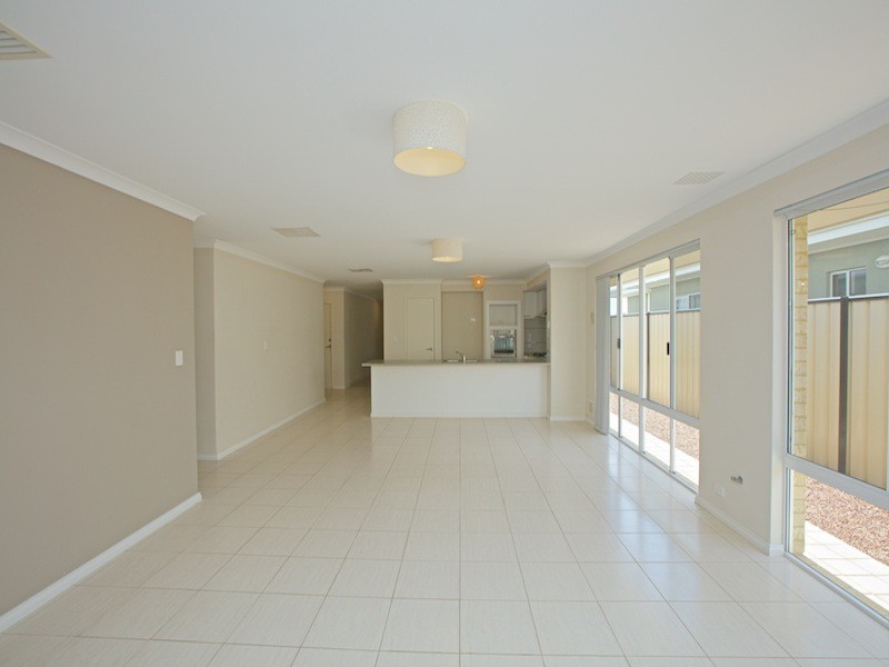 24 Chattanooga Vista, Clarkson WA 6030