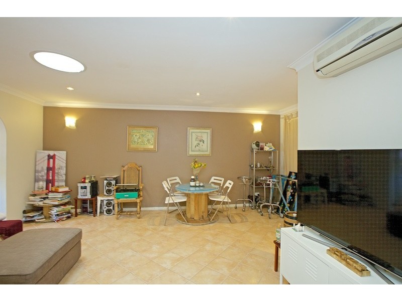 97 Moulden Ave, Yokine WA 6060