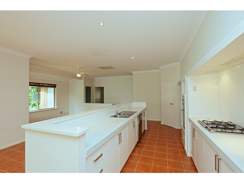 14 Sanur Rise, Iluka WA 6028