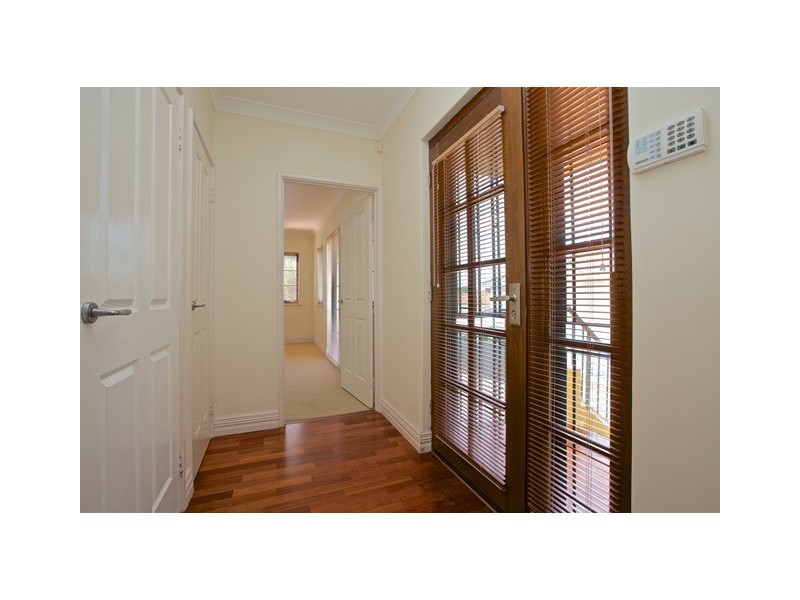 1 Knave Lane, Innaloo WA 6018