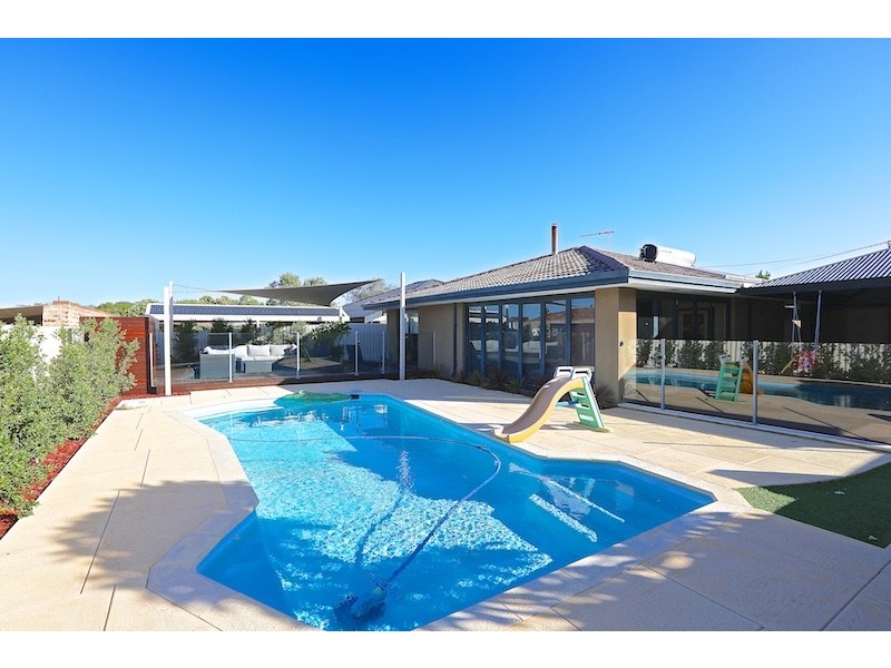 34 Wentworth Way, Padbury WA 6025