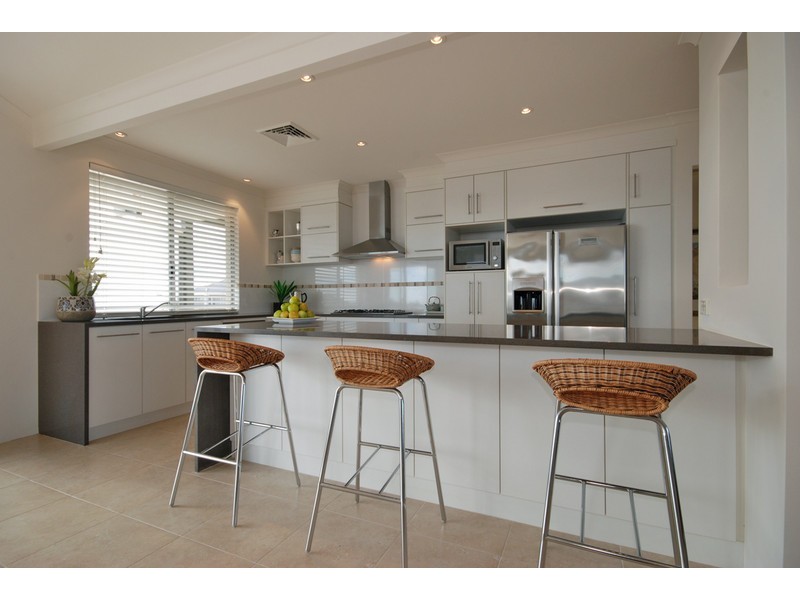 453 Burns Beach Road, Iluka WA 6028