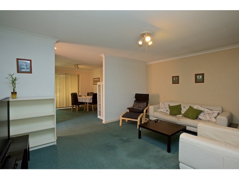 2/165 French Street, Tuart Hill WA 6060