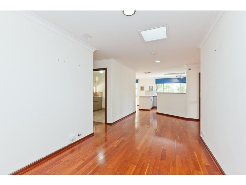 12 Carron Rise, Hillarys WA 6025