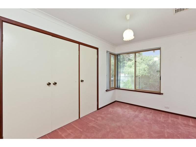 12 Carron Rise, Hillarys WA 6025