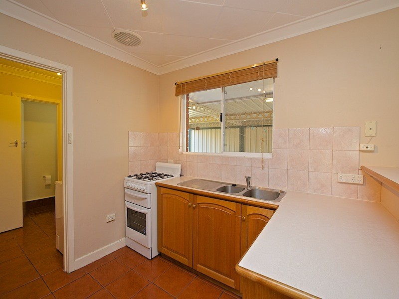 130 Mullaloo Drive, Kallaroo WA 6025