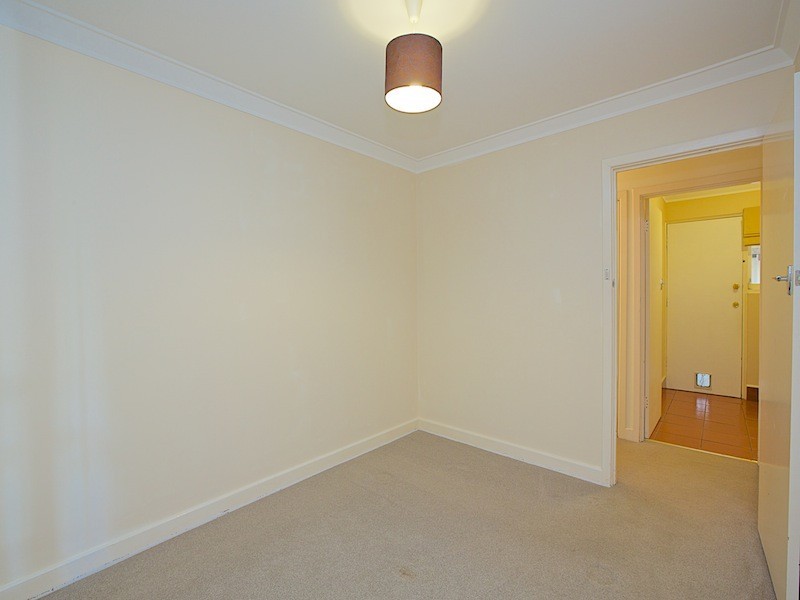 130 Mullaloo Drive, Kallaroo WA 6025