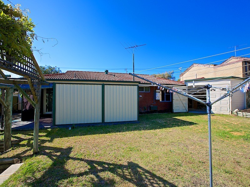 130 Mullaloo Drive, Kallaroo WA 6025
