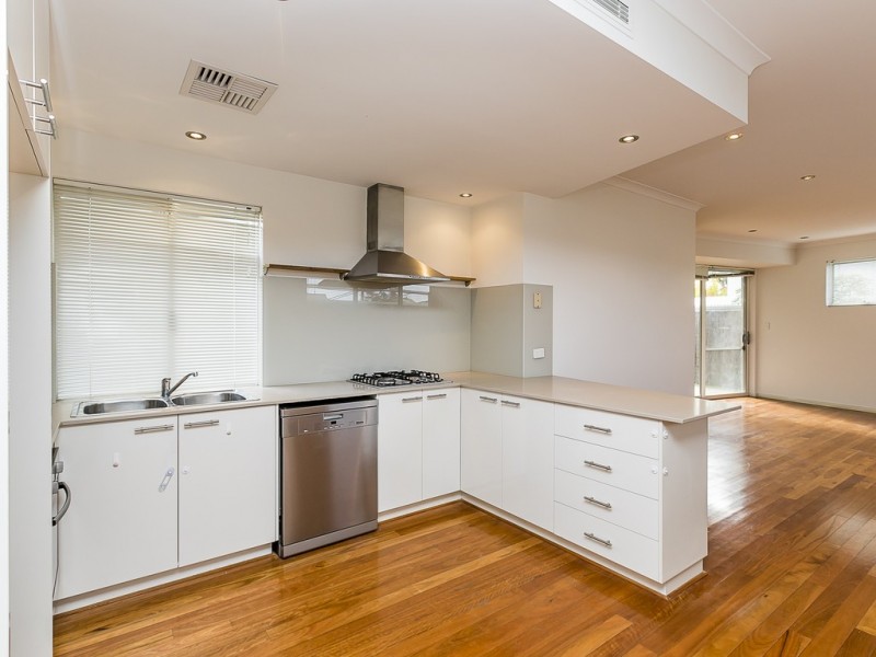 13C Drysdale Street, Innaloo WA 6018