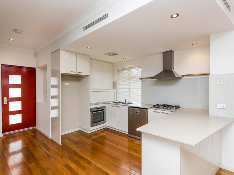 13C Drysdale Street, Innaloo WA 6018