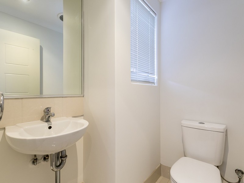 13C Drysdale Street, Innaloo WA 6018