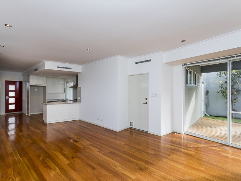 13C Drysdale Street, Innaloo WA 6018