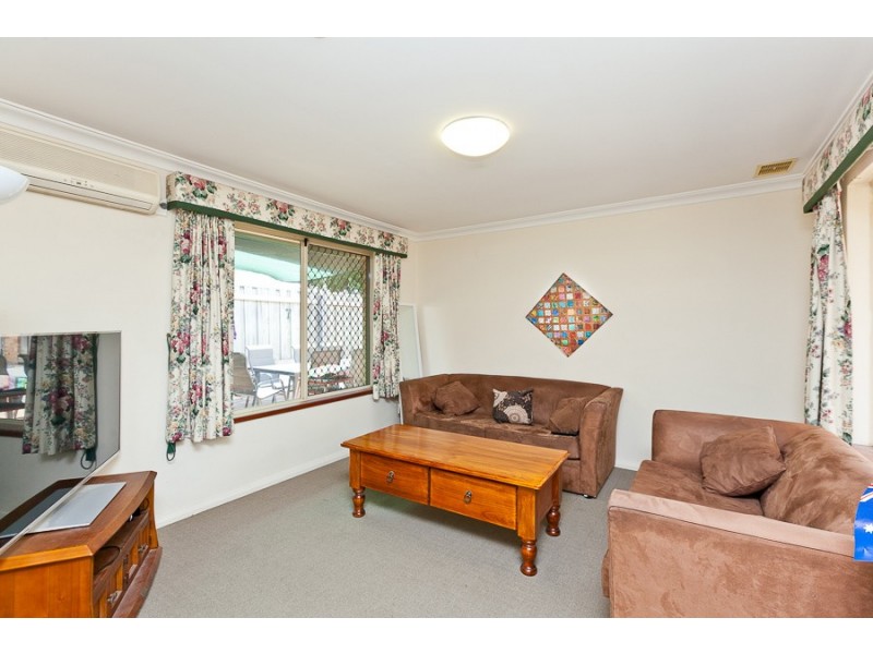 1/277 Canning Highway, Como WA 6152