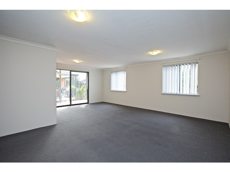 17/23 Wellington Street, East Perth WA 6004